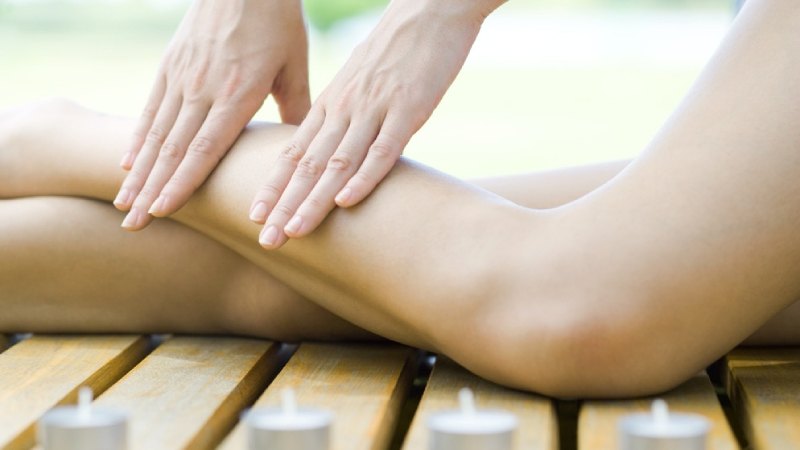 بهترین ماساژها برای درمان عصب سیاتیک پای چپ