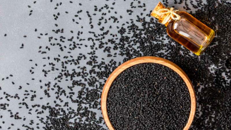 نکات مهم هنگام استفاده موضعی از روغن سیاه‌دانه