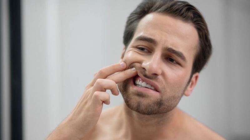 نحوه ماساژ لثه تحلیل رفته در خانه